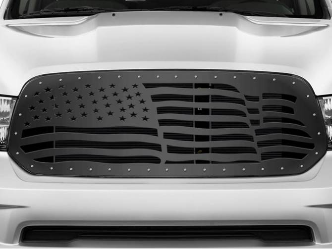 Wavy American Flag Style 2019 RAM Truck